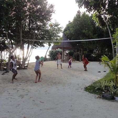 Hotel Sea Turtle House Moalboal Exterior foto
