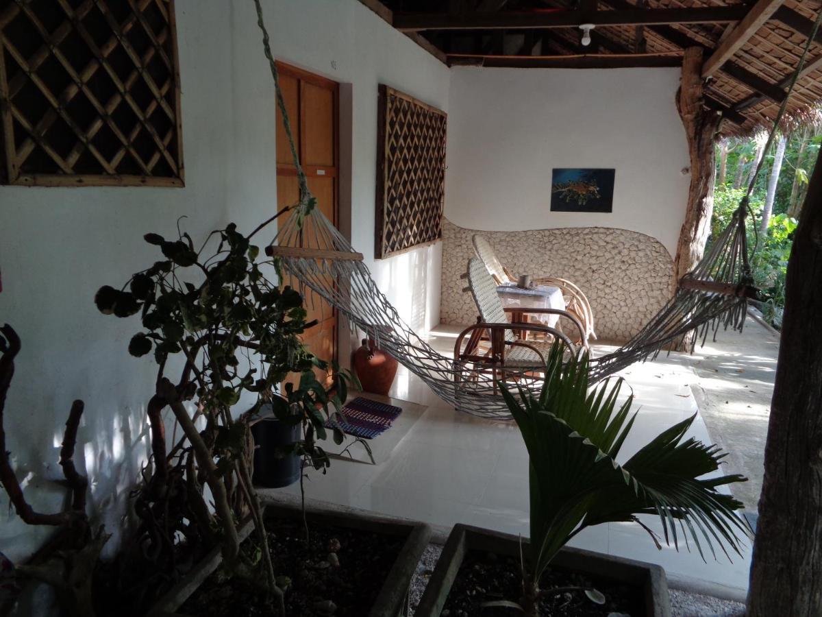Hotel Sea Turtle House Moalboal Exterior foto