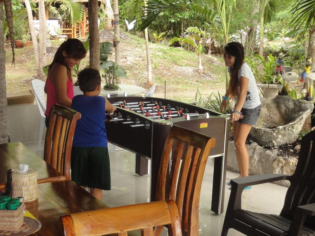 Hotel Sea Turtle House Moalboal Exterior foto