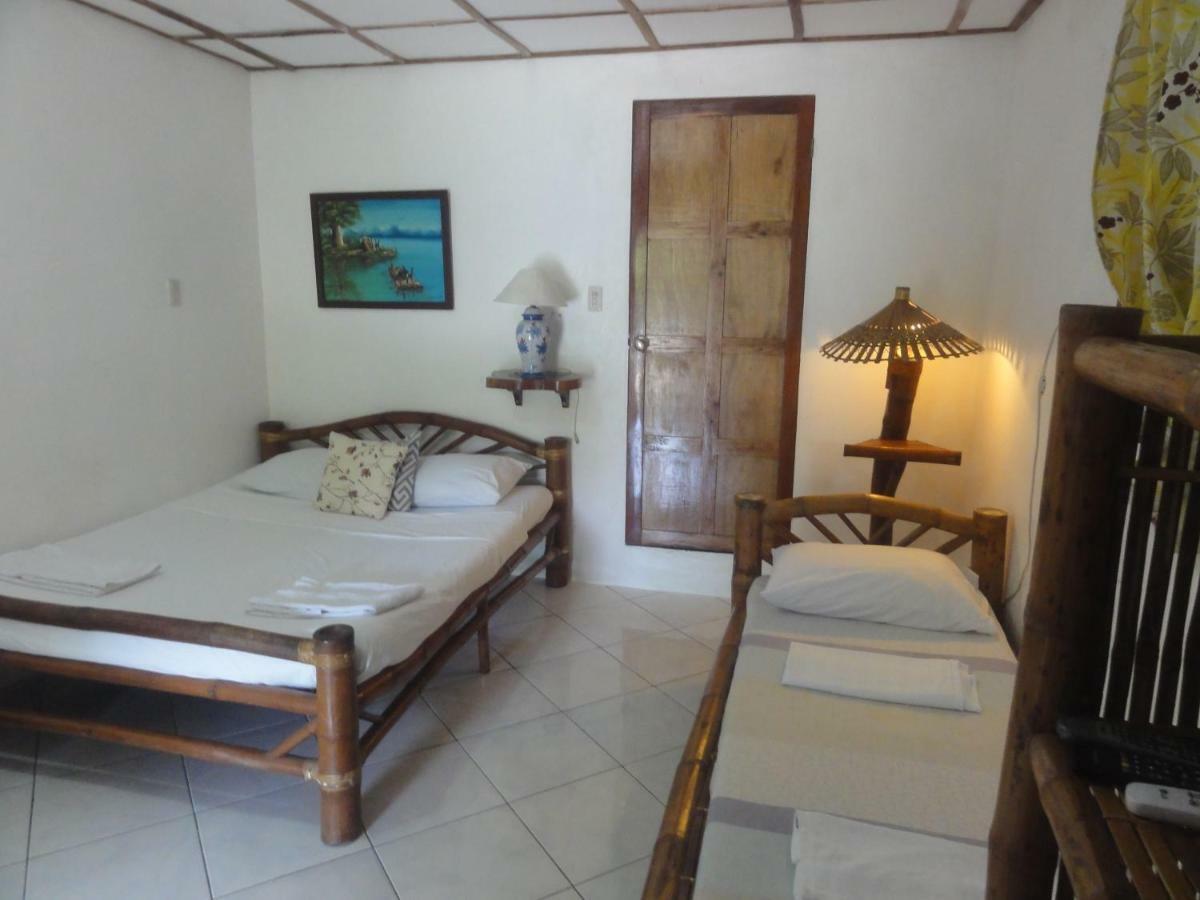 Hotel Sea Turtle House Moalboal Exterior foto