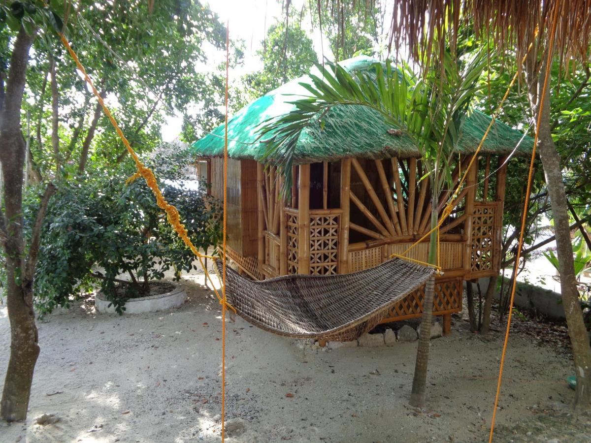 Hotel Sea Turtle House Moalboal Exterior foto