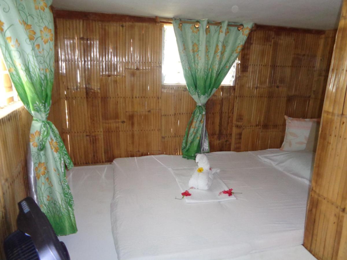 Hotel Sea Turtle House Moalboal Exterior foto